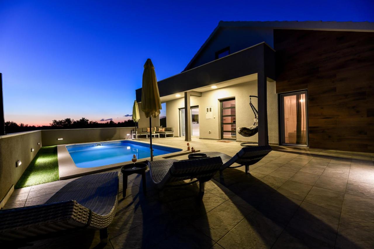 Luxurious Villa Natali Pridraga Exterior foto